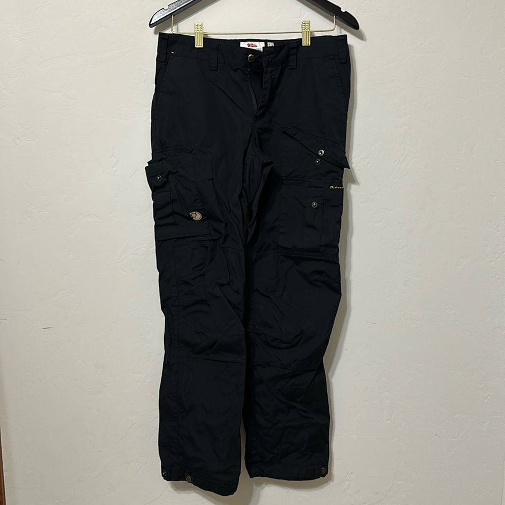 Fjallraven Black Like New Vidda Pro